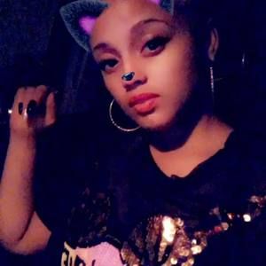 Meet your Posher, Shani